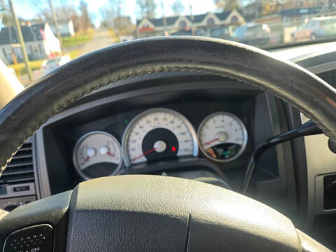 2005 Dodge Dakota Laramie