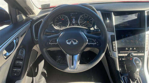 2023 Infiniti Q50 Luxe