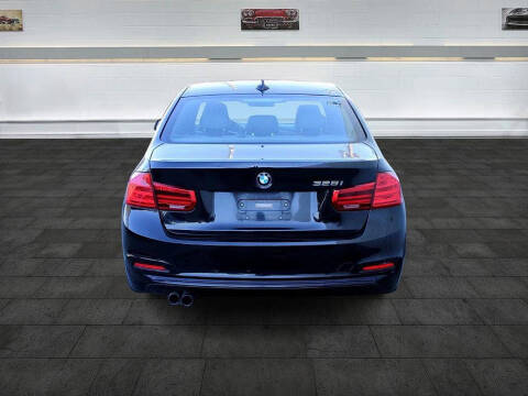 2016 BMW 3 Series 328i