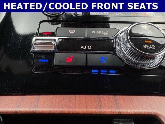 2024 Lincoln Navigator Premiere