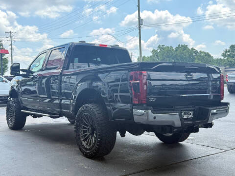 2022 Ford F-350 Super Duty Lariat