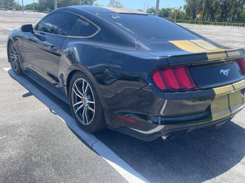 2017 Ford Mustang EcoBoost