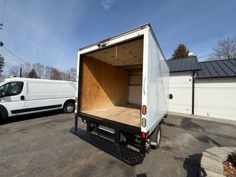 2011 Ford E-Series E-350 SD