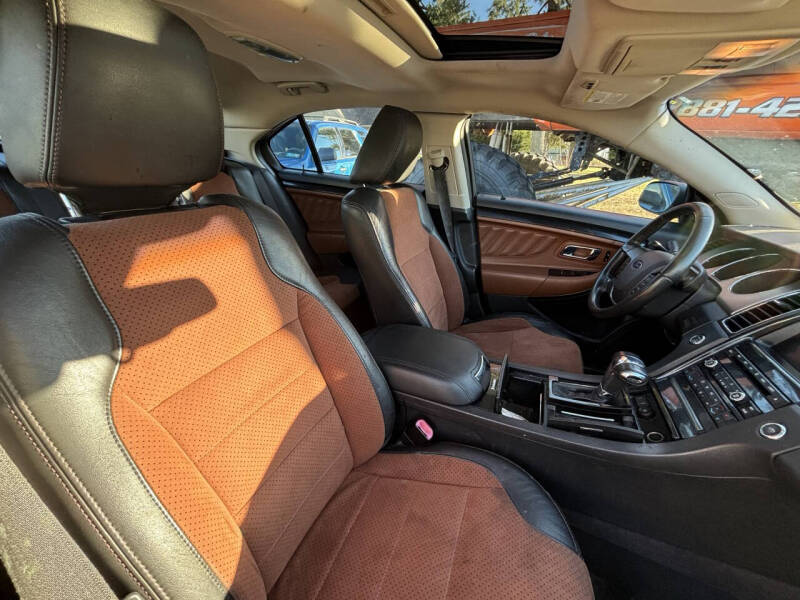 2010 Ford Taurus SHO