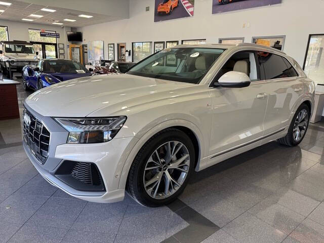 2023 Audi Q8 1