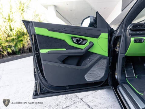 2022 Lamborghini Urus