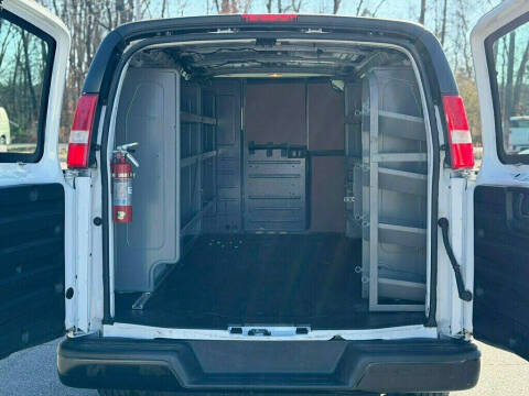 2019 Chevrolet Express 2500