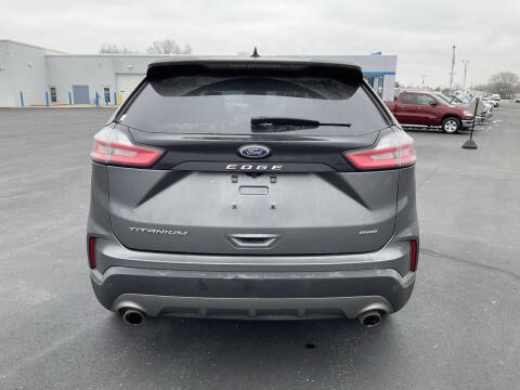 2024 Ford Edge Titanium