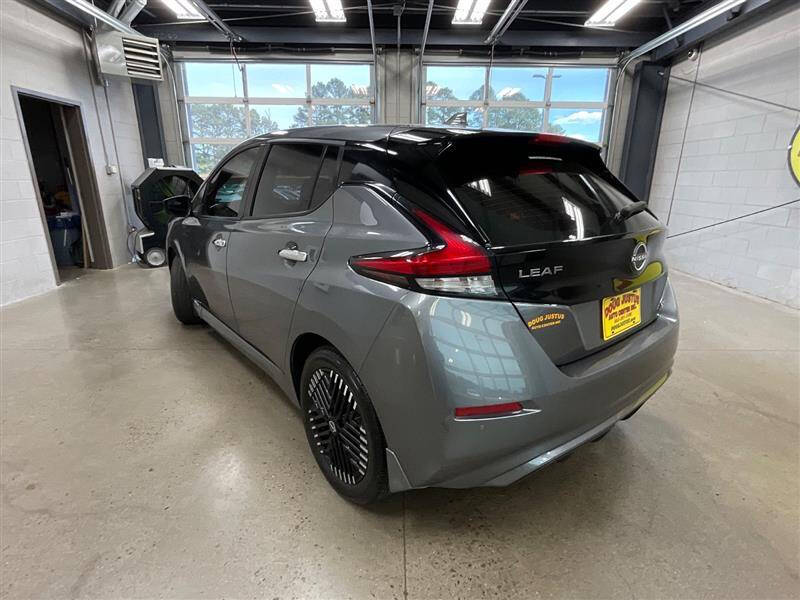 2024 Nissan LEAF SV PLUS