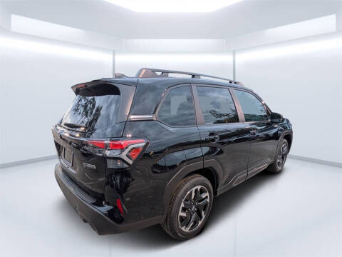 2025 Subaru Forester Limited Hybrid