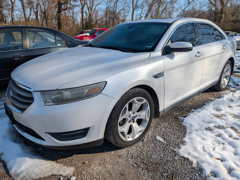 2013 Ford Taurus SEL