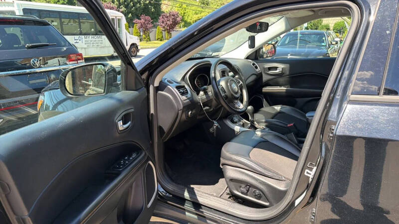 2017 Jeep Compass Latitude