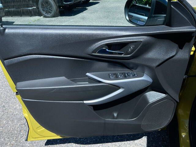 2025 Chevrolet Trax RS