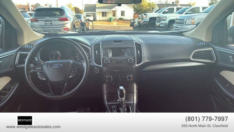 2016 Ford Edge SE