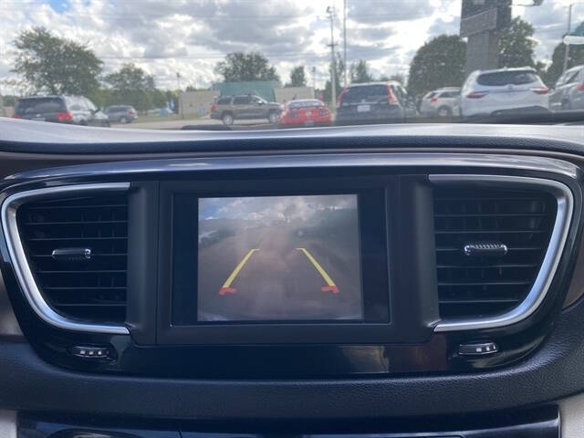 2019 Chrysler Pacifica Touring L