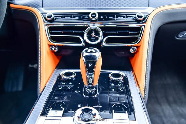 2024 Bentley Flying Spur Mulliner W12