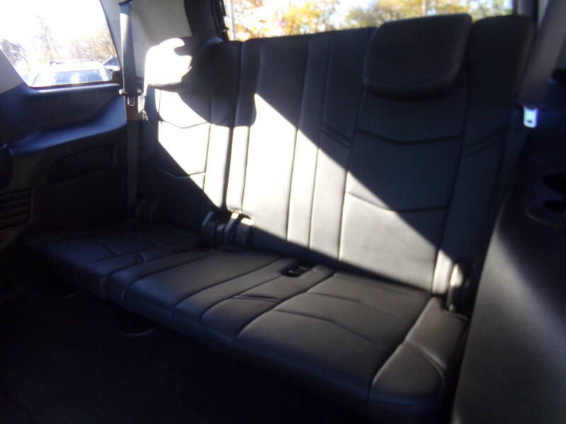 2018 Cadillac Escalade Luxury