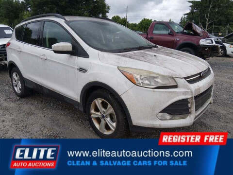 2016 Ford Escape SE