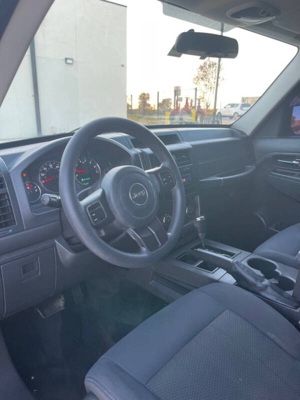 2012 Jeep Liberty Sport