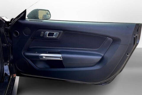 2020 Ford Mustang EcoBoost