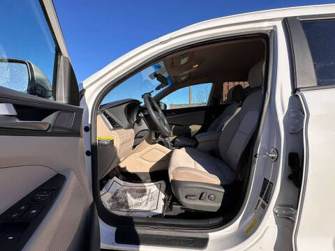 2017 Hyundai Tucson SE