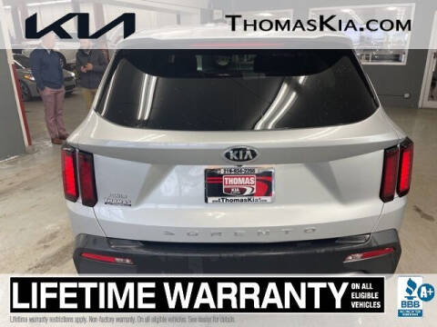 2021 Kia Sorento LX