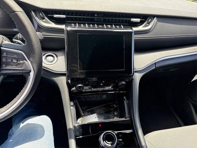 2025 Jeep Grand Cherokee L Laredo X