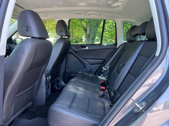 VolkswagenTiguan16