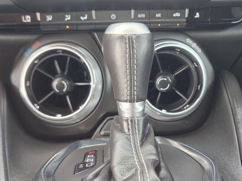 2022 Chevrolet Camaro LT1