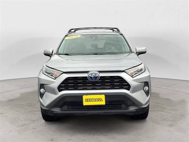 2021 Toyota RAV4 Hybrid XLE