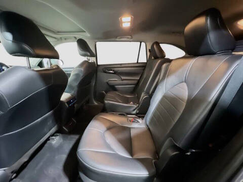 2020 Toyota Highlander Hybrid XLE