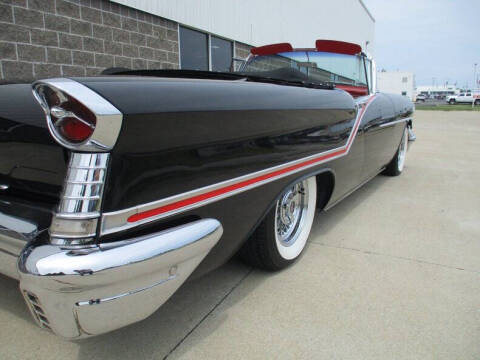 1957 Oldsmobile 98 Starfire Convertible