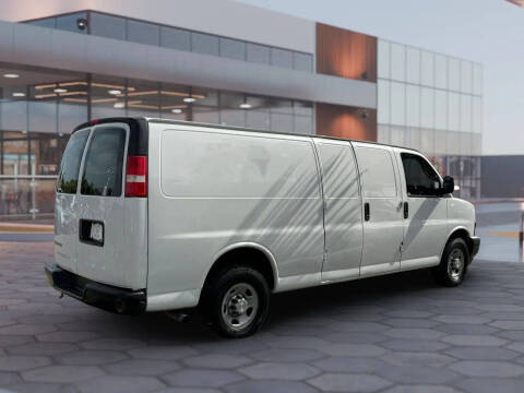 2020 Chevrolet Express 2500
