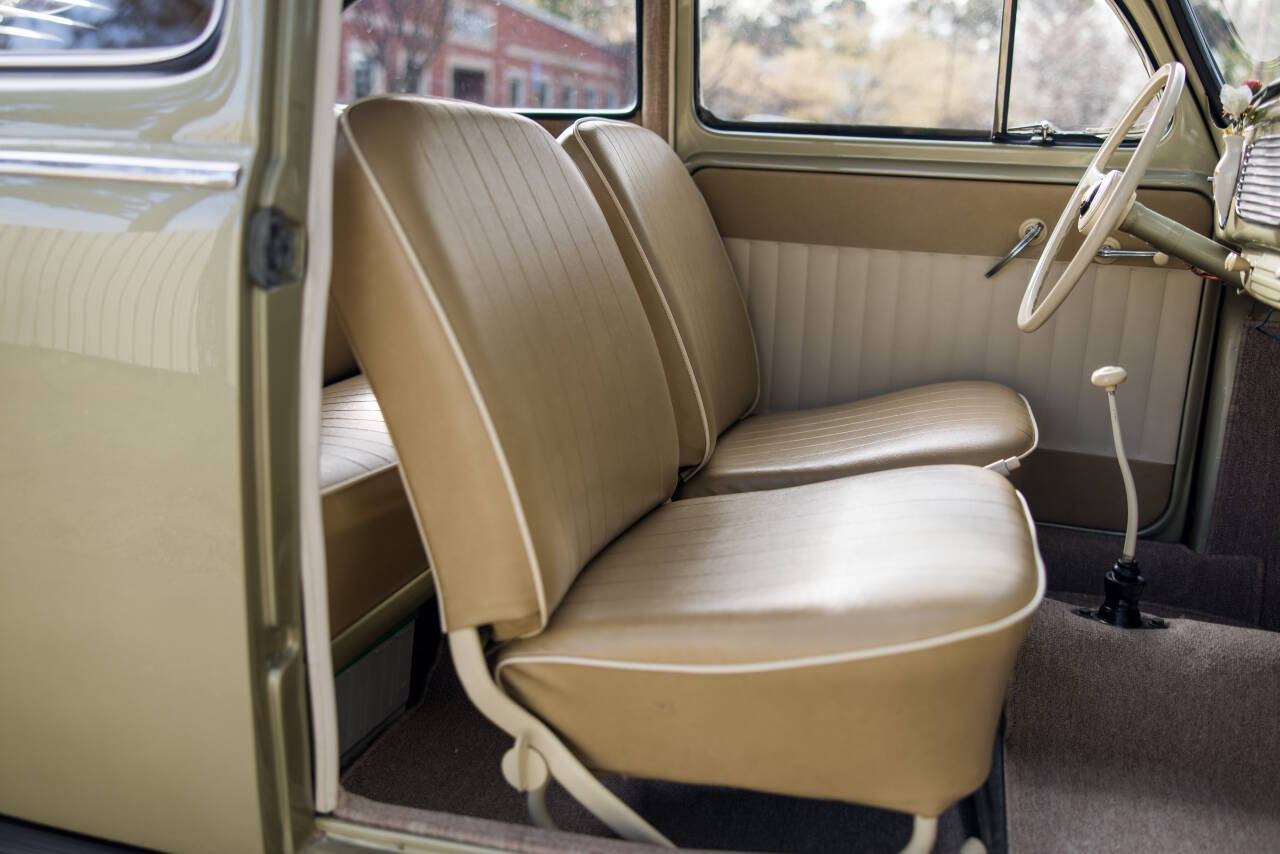 1955 Volkswagen Beetle 27