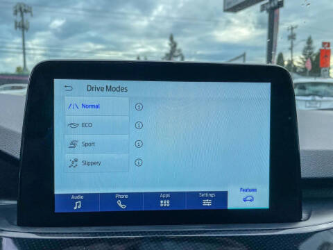 2025 Ford Escape ST-Line