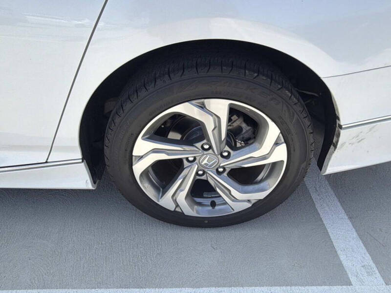 2018 Honda Accord EX