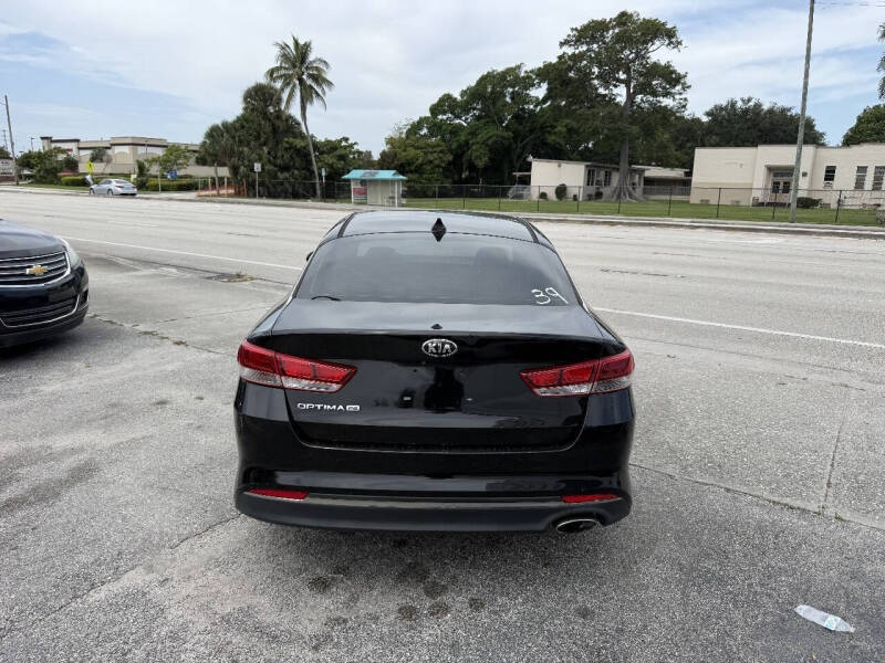 2016 Kia Optima LX