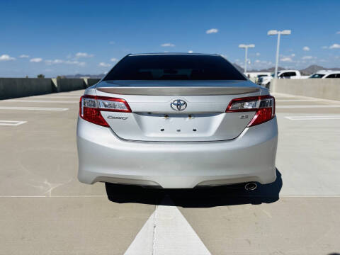 2014 Toyota Camry SE