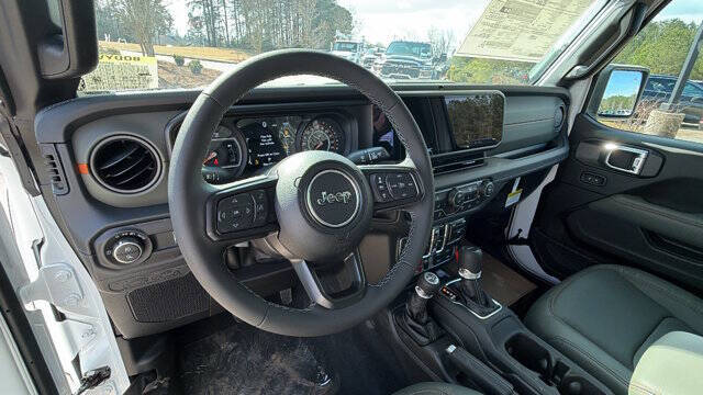 2026 Jeep Gladiator Mojave X