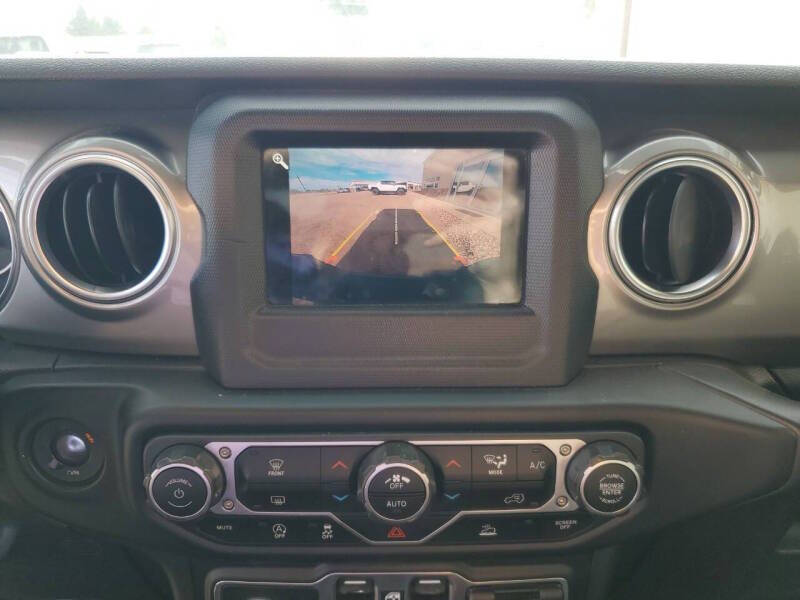 2020 Jeep Gladiator Overland