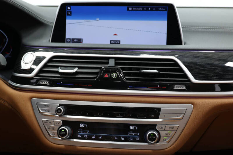 2021 BMW 7 Series 750i xDrive