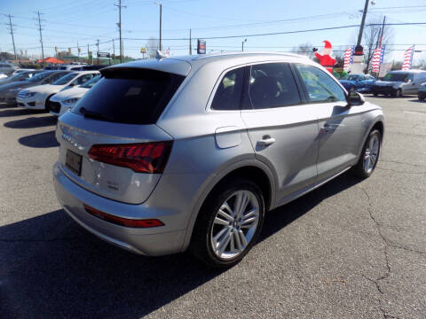 2018 Audi Q5 2.0T quattro Premium Plus