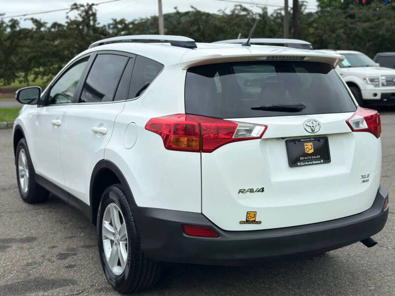 2013 Toyota RAV4 XLE