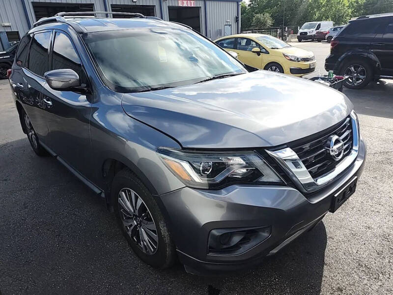 2020 Nissan Pathfinder S
