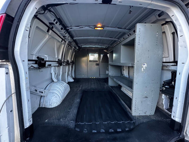 2009 GMC Savana 3500