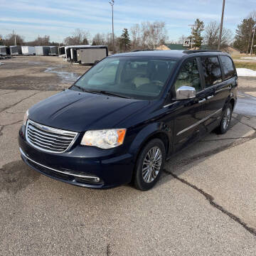 2014 Chrysler Town and Country for sale at Cutting Edge Automotive LLC in Lansing MI