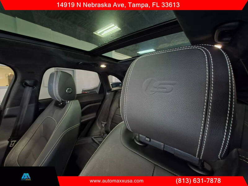 2019 Jaguar F-PACE S