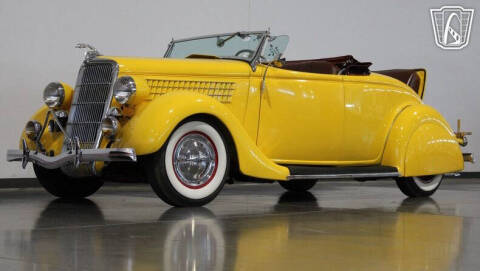 1935 Ford Deluxe