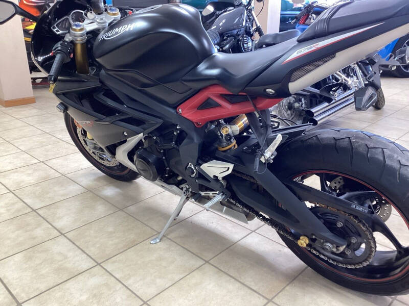 2015 Triumph 675R
