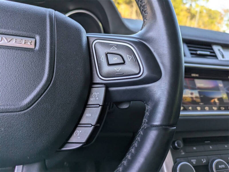 2017 Land Rover Range Rover Evoque SE